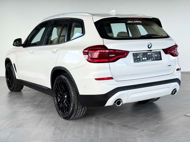 BMW X3 xDrive 120 kW image number 3