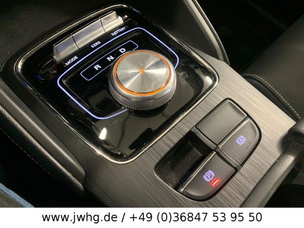 MG ZS EV Luxury 105 kW image number 11