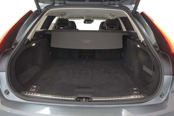 Volvo V90 T4 Momentum 140 kW image number 34