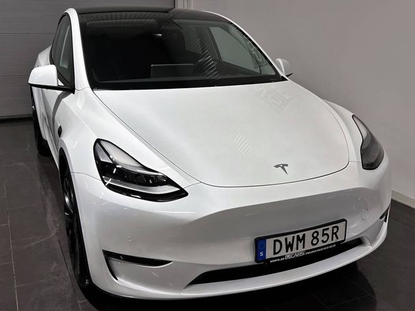 Tesla Model Y Performance AWD 393 kW image number 4