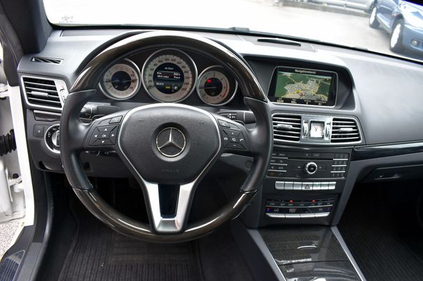 Mercedes-Benz E 220 125 kW image number 13