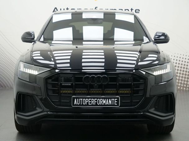 Audi Q8 50 TDI quattro S-line 210 kW image number 3