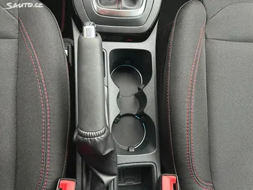 Car image 34