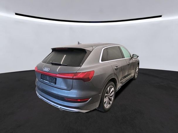 Audi e-tron 55 S-line 300 kW image number 4