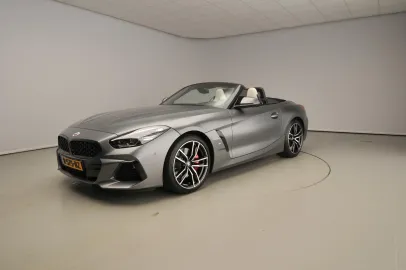 Car image 46