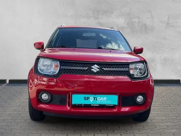 Car image 3