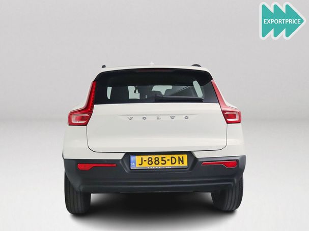 Volvo XC40 T2 Momentum 95 kW image number 9