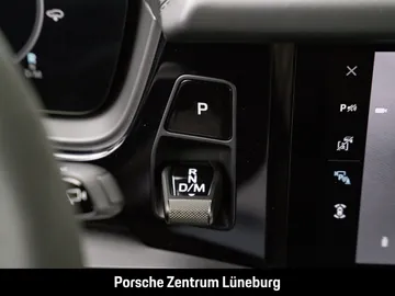 Car image 36