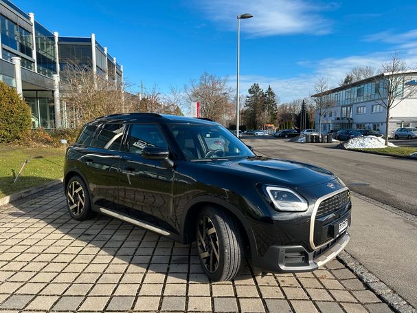 Mini Cooper SE Countryman Trim ALL4 230 kW image number 7