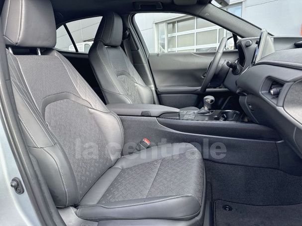 Lexus UX 135 kW image number 26