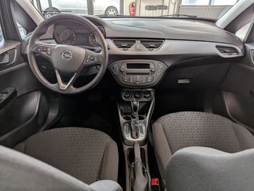 Car image 12