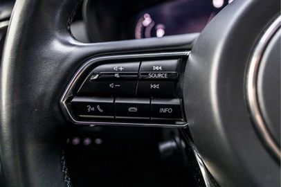 Car image 33