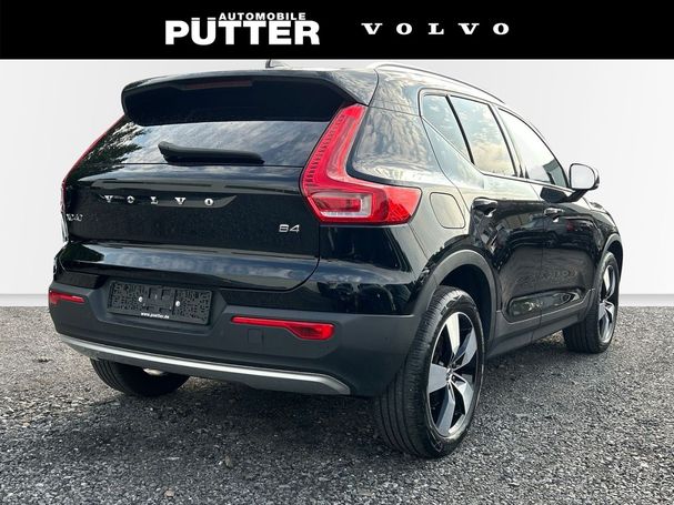 Volvo XC40 B4 Momentum Pro 145 kW image number 2