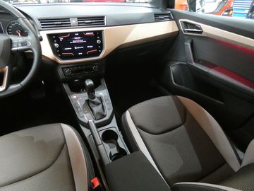 Car image 30