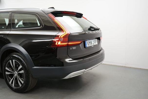 Volvo V90 Cross Country B4 Diesel AWD 147 kW image number 3