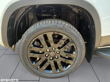 Car image 40
