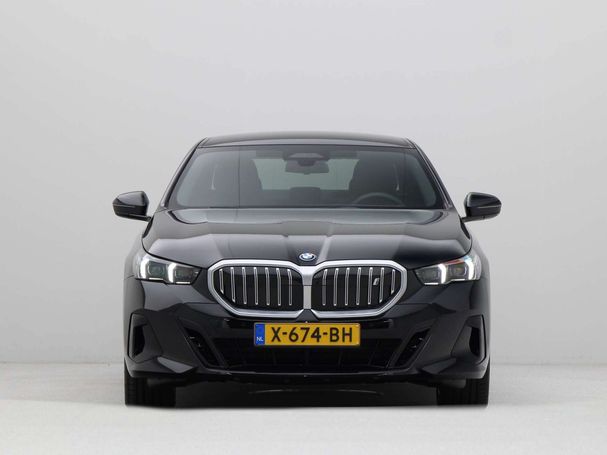 BMW i5 eDrive40 M Sport 250 kW image number 2