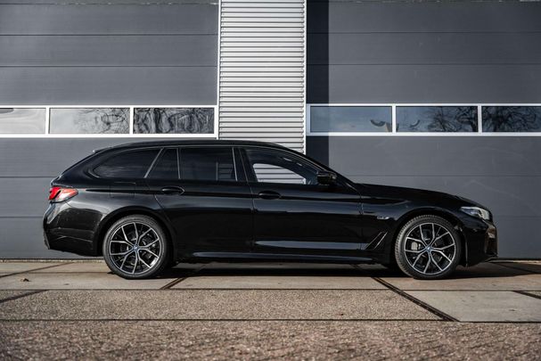 BMW 530 Touring xDrive 216 kW image number 7