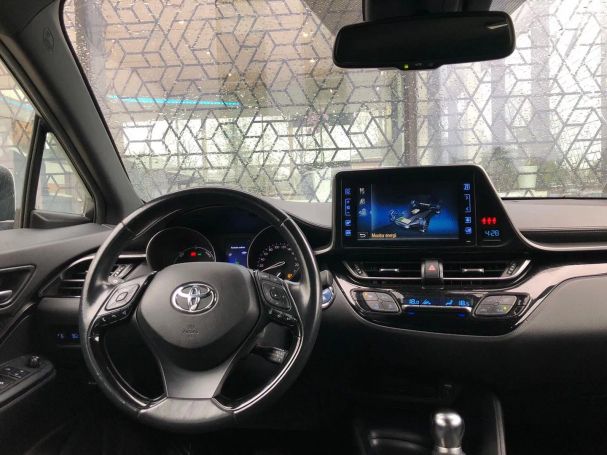 Toyota C-HR 90 kW image number 4