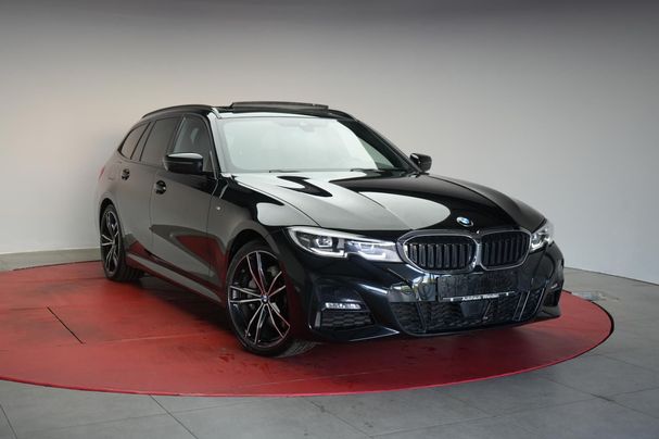 BMW 330d Touring M Sport xDrive 210 kW image number 2