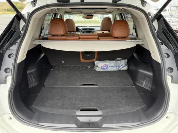 Car image 36