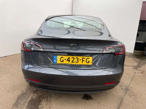 Tesla Model 3 Plus 175 kW image number 4