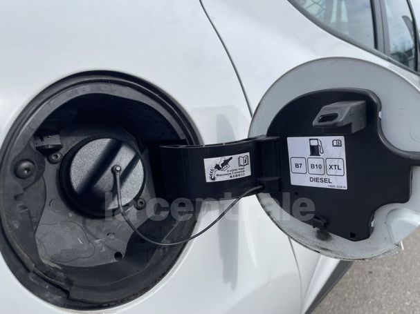 Renault Clio Energy dCi 75 55 kW image number 15