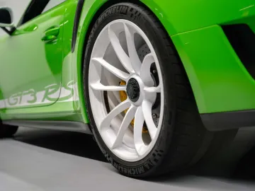 Car image 39