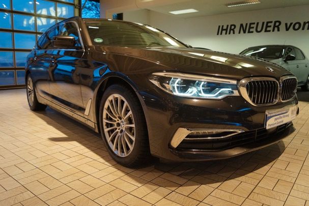 BMW 530d Touring xDrive 195 kW image number 6