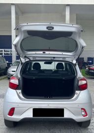 Car image 11