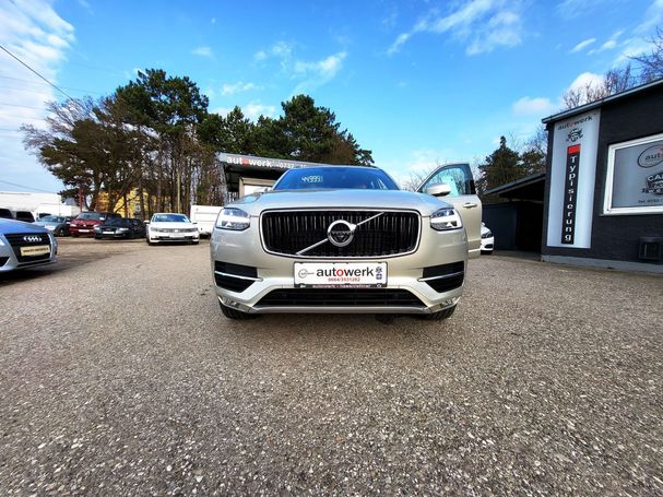 Volvo XC90 AWD Momentum 173 kW image number 17