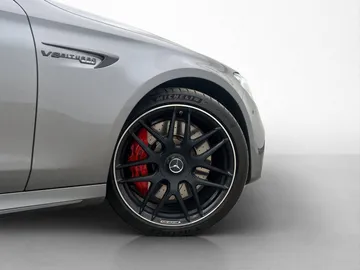 Car image 38