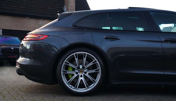 Porsche Panamera 4 Sport Turismo E-Hybrid 340 kW image number 18