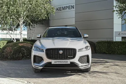 Car image 2