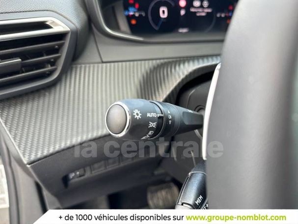 Peugeot 2008 PureTech 130 Allure 96 kW image number 17