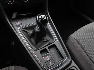 Car image 26