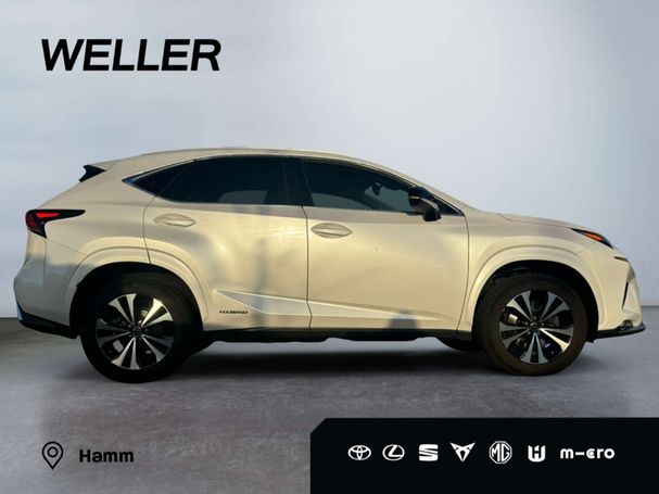 Lexus NX 300 H 145 kW image number 18