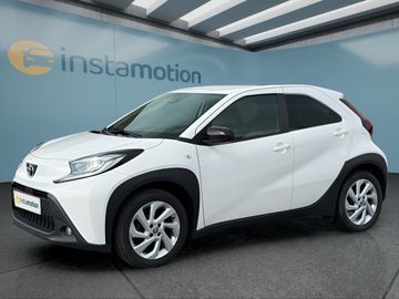 Car image 1
