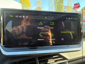 Car image 20