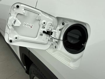 Car image 38