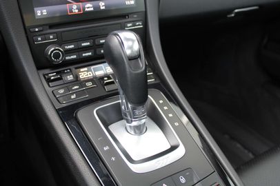 Car image 37