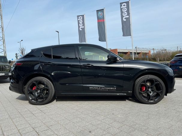 Alfa Romeo Stelvio 2.0 Turbo 16V 206 kW image number 2