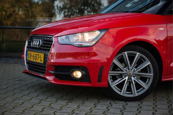 Audi A1 1.2 TFSI S-line Sportback 63 kW image number 6