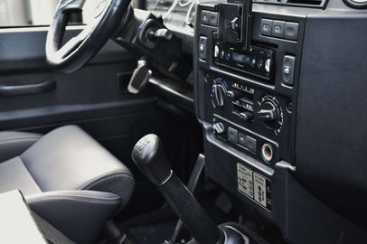 Car image 23