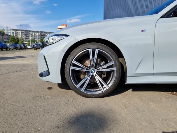 BMW 320d Touring xDrive M Sport 140 kW image number 9