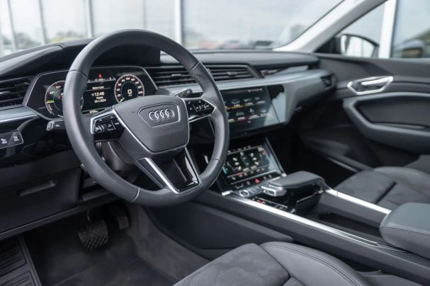 Audi e-tron 230 kW image number 16