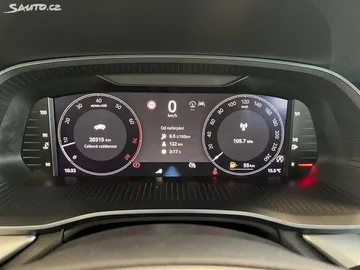 Car image 33