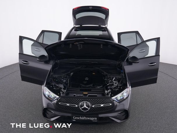 Mercedes-Benz GLC 300 e AMG 230 kW image number 14