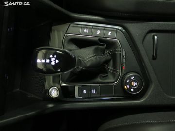 Car image 36