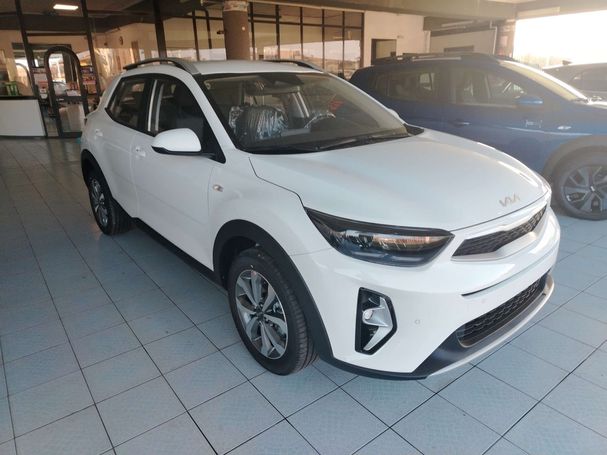 Kia Stonic 73 kW image number 2